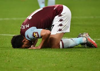 البريميرليج يختار تريزيجيه رجل مباراة أستون فيلا وآرسنال