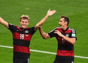 كروس يكشف كيف ساعده كلوزه في بداياته مع بايرن ميونخ