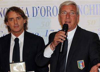 الصدام الأول بسبب ليبي تقارير مانشيني يهدد بالرحيل عن إيطاليا