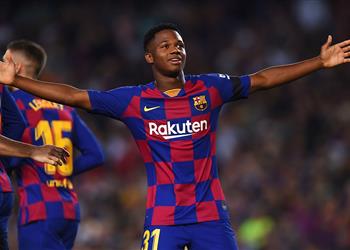 برشلونة يخطط لتحصين فاتي من مطامع كبار أوروبا