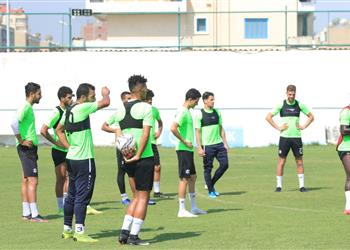 الإسماعيلي يواصل تدريباته استعداد ا لعودة الدوري المصري