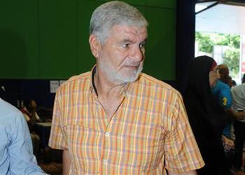 إكرامي لـ فاروق جعفر طالما ن جام ل تحكيميا فلماذا لم تفز سوى ببطولة واحدة