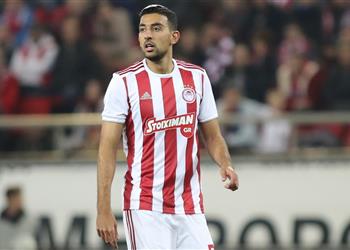 تقارير يونانية تكشف قرار أولمبياكوس النهائي بشأن كوكا