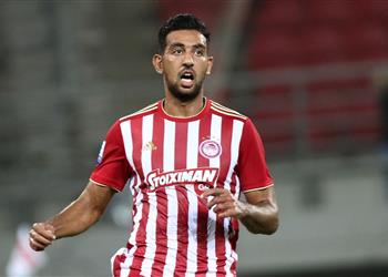 صحيفة يونانية أولمبياكوس يستقر على مهاجم الأهلي بديلا لـ كوكا في حالة رحيله