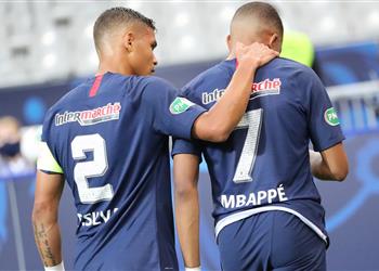 بيان رسمي باريس سان جيرمان يعلن مدة غياب مبابي وموقفه من مواجهة أتلانتا