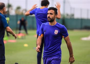 بطولات يكشف سبب غياب محمود وحيد عن مباراة الأهلي والجونة