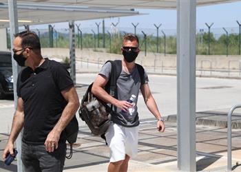 برشلونة يتخذ إجراءات تأديبية ضد آرثر بعد تمرده