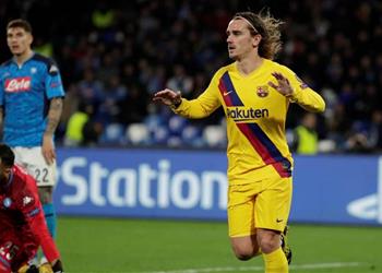 ملعبان محتملان لاستضافة مباراة برشلونة ونابولي في دوري أبطال أوروبا