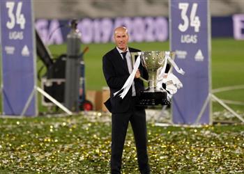 زيدان استفدنا من هزيمة بيتيس قبل الحجر الصحي وتذكرت أخي بعد تتويج ريال مدريد