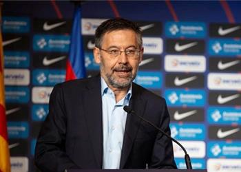 رئيس برشلونة يواجه تهديد ا بسحب الثقة