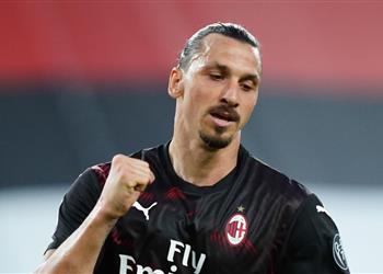 لاجازيتا إبراهيموفيتش يقرر البقاء وميلان يكافئه