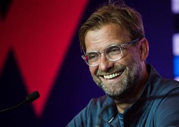 بديل لوفرين ليفربول يضع عينه على مدافع بورنموث