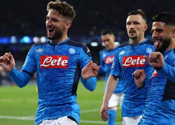 نجم نابولي يتطلع لصنع التاريخ أمام برشلونة