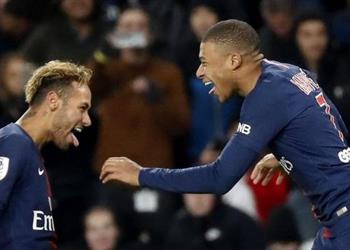 نيمار ومبابي يحتفلان بكأس الرابطة أمر روتيني