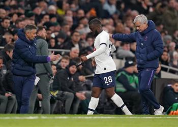 توتنهام يغلق الباب في وجه برشلونة وينفي رحيل ندوبيلي