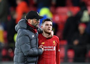 تقارير ليفربول حريص على ضم بديل روبرتسون من نورويتش سيتي