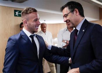 بارتوميو م نتقد ا آرثر بعد التمرد لم يحترم برشلونة ولا زملائه