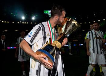 بيانيتش يرفض الانتقال لبرشلونة قبل التتويج بدوري الأبطال مع يوفنتوس