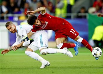 موهبة ليفربول يؤكد رفضت عرضا من ريال مدريد بسبب ما فعله راموس بـ محمد صلاح