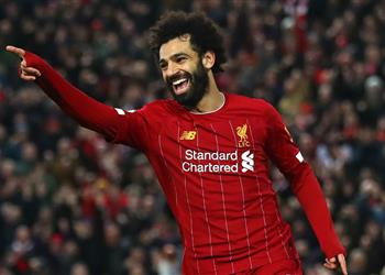 مهاجم ليفربول من الصعب التعامل مع محمد صلاح على أرض الملعب