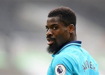 توتنهام يحدد سعر بيع أورييه بعد اهتمام ميلان