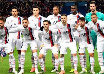 باريس سان جيرمان يسعى لتجديد عقد مدافعه خوف ا من برشلونة