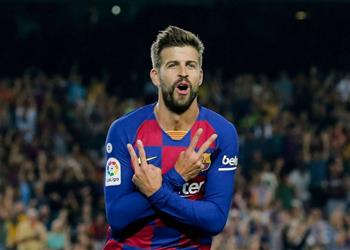 مدافع ريال مدريد السابق يتراجع عن هجومه اللاذع ضد بيكيه