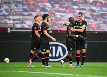 فيديو باير ليفركوزن يتخطى رينجرز ويضرب موعد ا مع إنتر ميلان في ربع نهائي الدوري الأوروبي