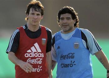 نجل مارادونا والدي إله كرة القدم وميسي الأفضل بين البشر ولا ي قار ن بـ رونالدو