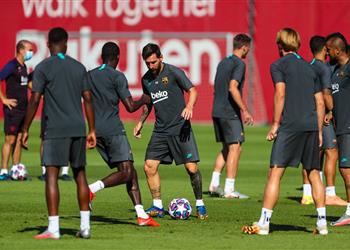 قائمة برشلونة لمباراة نابولي في دوري الأبطال غياب ديمبلي وأومتيتي