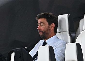 رئيس يوفنتوس يلمح لمصير ساري بعد الخروج من دوري أبطال أوروبا