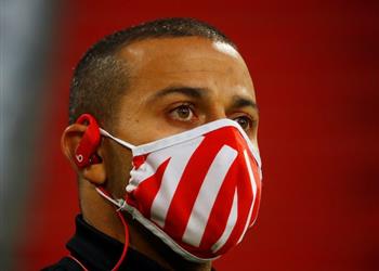 مفاجأة رغم موافقة بايرن ميونخ ليفربول يتراجع عن ضم ألكانتارا