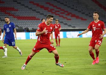 فيديو ليفاندوفسكي يسجل الهدف الأول لـ بايرن ميونخ أمام تشيلسي