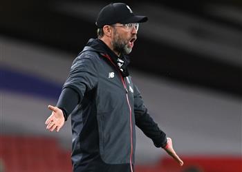 تقارير ليفربول يقدم عرض ا لضم ظهير أولمبياكوس والنادي يرد