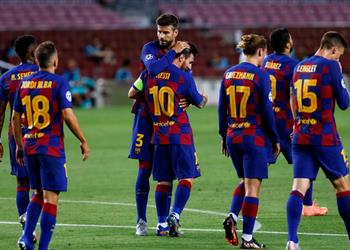 فيديو يكشف كيف تقمص ميسي دور المدير الفني بين شوطي مباراة برشلونة ونابولي