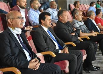 صور أشرف صبحي يتابع الإجراءات الاحترازية في مباراة الأهلي وإنبي