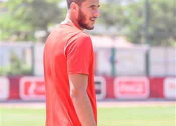 عبد الحفيظ أزارو سينضم للتدريبات قريب ا ولا غنى عن رمضان صبحي في الأهلي