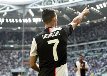 رسميا رونالدو لاعب الموسم في يوفنتوس بتصويت الجماهير