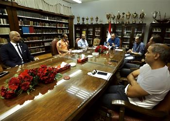 الخطيب ولجنة التخطيط بـ الأهلي يجتمعان مع بروكيتش