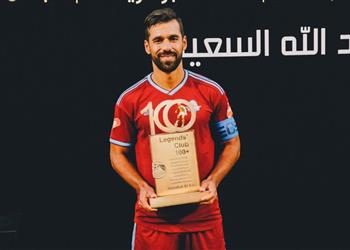 محمد فضل ندرس منح جائزة لـ هداف الدوري وعبد الله السعيد يستحق التكريم