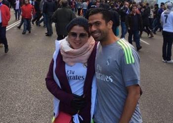 زوجة أحمد فتحي ترد على هجوم جماهير الأهلي لا أتدخل في شؤون النادي