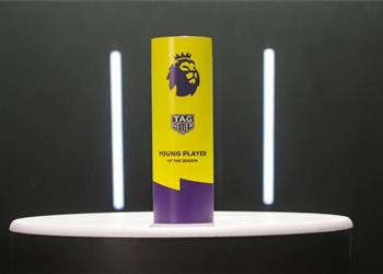 نجم ليفربول يتفوق على ثلاثي مانشستر ويتوج بجائزة أفضل لاعب شاب في الدوري الإنجليزي