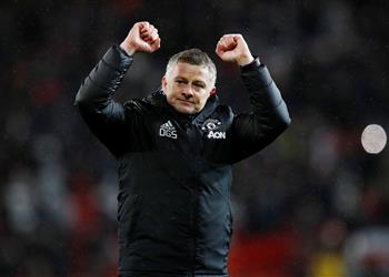 تقارير مانشستر يونايتد يقترب من حسم صفقة جناح صربي