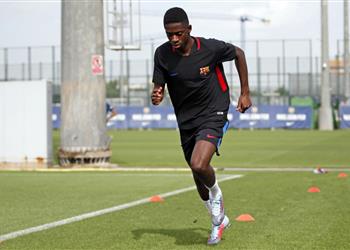 ديمبلي يطالب ثنائي برشلونة بمساعدته ويكشف عن حديثه السري مع أومتيتي