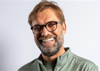 رسمي ا كلوب مدرب الموسم في الدوري الإنجليزي