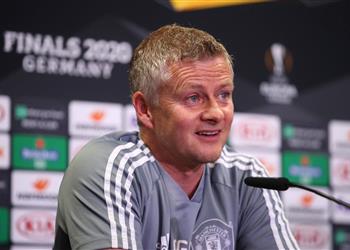 سولشاير ي لمح لإمكانية غياب دي خيا أمام إشبيلية ويؤكد لن أشتكي