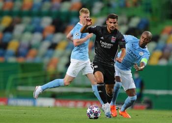 فرناندينيو بعد توديع دوري الأبطال كرة القدم قاسية والموسم المقبل سيكون مختلف ا