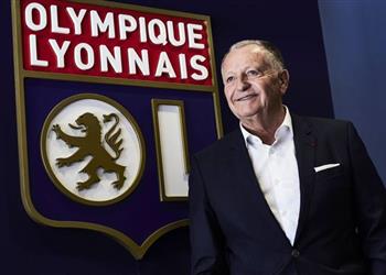 رئيس ليون ي علن التحدي قبل مواجهة بايرن ميونخ هذه معركتي القادمة مع الخليفي