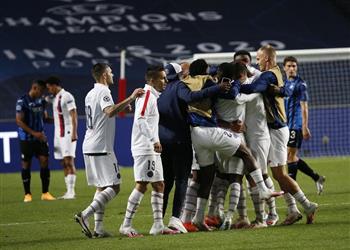 باريس سان جيرمان يعلن غياب أحد نجومه أمام لايبزيج بنصف نهائي دوري أبطال أوروبا