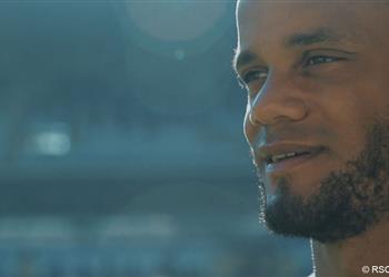 رسمي ا كومباني ي علن اعتزاله في عمر الـ34